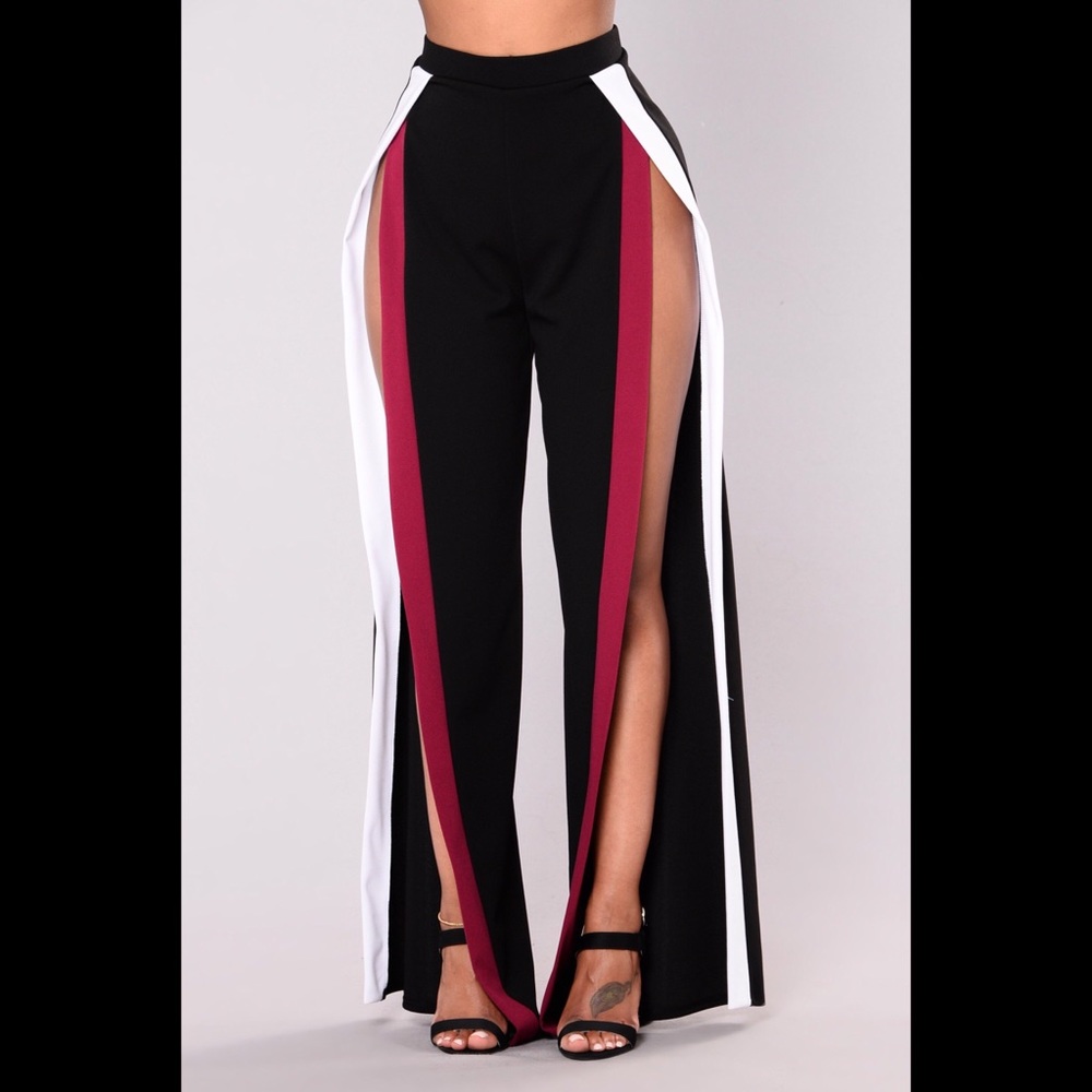 Size Medium (M) Fashion Nova Open Leg Pants